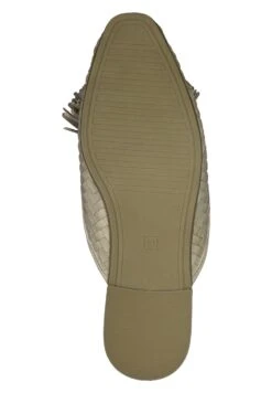 Marco Tozzi Mocassins - Cream 8 Marco Tozzi Mocassins - Cream -Chaussures Élégance Vente 04eb19d2c428439eb3ccb84dc926bd3d