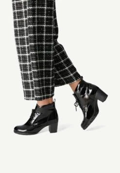 Marco Tozzi Bottines À Lacets - Black Patent