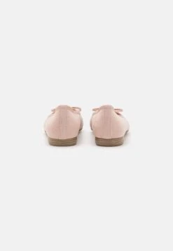 Marco Tozzi Ballerines - Powder 9 Marco Tozzi Ballerines - Powder -Chaussures Élégance Vente 21fb93dd9ff04954b5e8264003eb8973