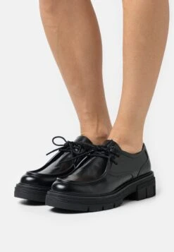 Marco Tozzi Derbies - Black Brush