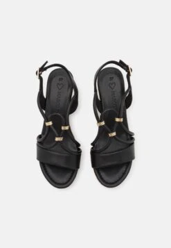 Marco Tozzi Sandales À Talons Hauts - Black 11 Marco Tozzi Sandales À Talons Hauts - Black -Chaussures Élégance Vente 2a3fe6d19c8b4a058a873c4b8ee4f45f