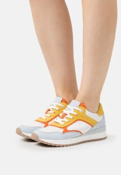 Marco Tozzi Baskets Basses - White/Light Blue