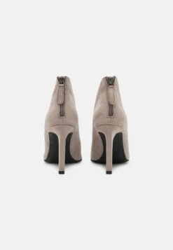 Marco Tozzi Escarpins - Taupe -Chaussures Élégance Vente 31e7df1ac47641e6bffb26f1a27c5c25
