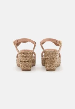 Marco Tozzi Espadrilles - Nude Comb -Chaussures Élégance Vente 6047389aac3047abb44f835125b26726