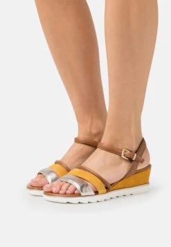 Marco Tozzi Sandales Compensées - Saffron