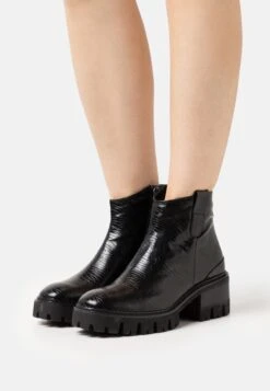 Marco Tozzi Bottines À Plateau - Black