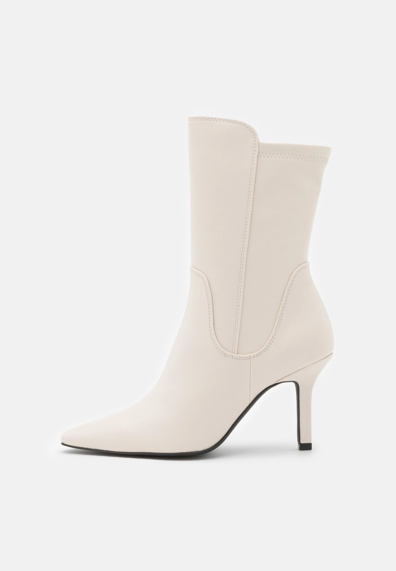 Marco Tozzi Bottes - Cream 2 Marco Tozzi Bottes - Cream – Image 2