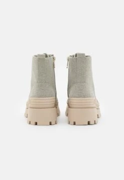 Marco Tozzi Bottines À Lacets - Moss 9 Marco Tozzi Bottines À Lacets - Moss -Chaussures Élégance Vente 83a4ad7c76ad4f82a5765ff40051cb69