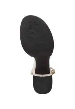 Marco Tozzi Sandales À Talons Hauts - Cream 8 Marco Tozzi Sandales À Talons Hauts - Cream -Chaussures Élégance Vente 8dbac10c381843178936408344804a49