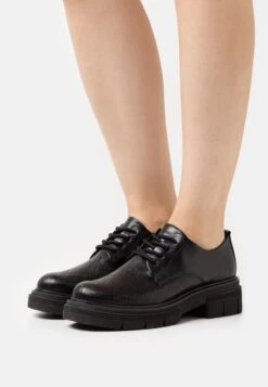 Marco Tozzi Derbies - Black