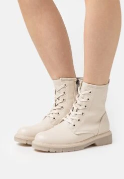 Marco Tozzi Bottines À Plateau - Cream