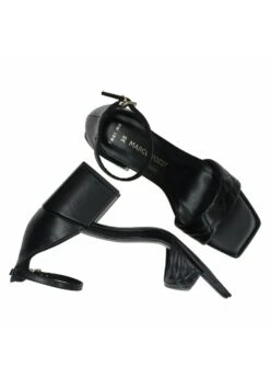 Marco Tozzi Sandales - Black -Chaussures Élégance Vente d8e41f60a14947bc9d34719b8aa877f2
