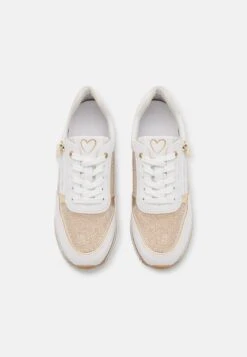 Marco Tozzi Baskets Basses - White/Gold 11 Marco Tozzi Baskets Basses - White/Gold -Chaussures Élégance Vente e4e1afba81cf425fb0e77d35df618097