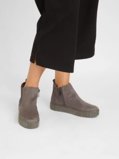Marco Tozzi Bottines Chelsea Boots Femme Gris 9 Marco Tozzi Bottines Chelsea Boots Femme Gris -Chaussures Élégance Vente fa342aa3e1cf8c1ea01e4cbb8fcdaaf0