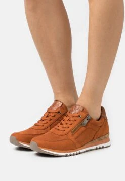 Marco Tozzi Baskets Basses - Rust